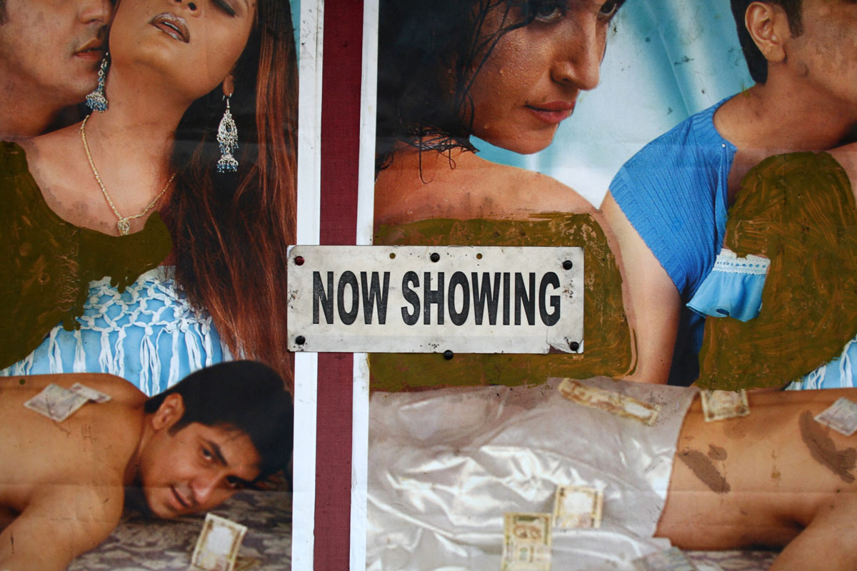 <span style="color:white">Regal, Kolkata, 2006</span>